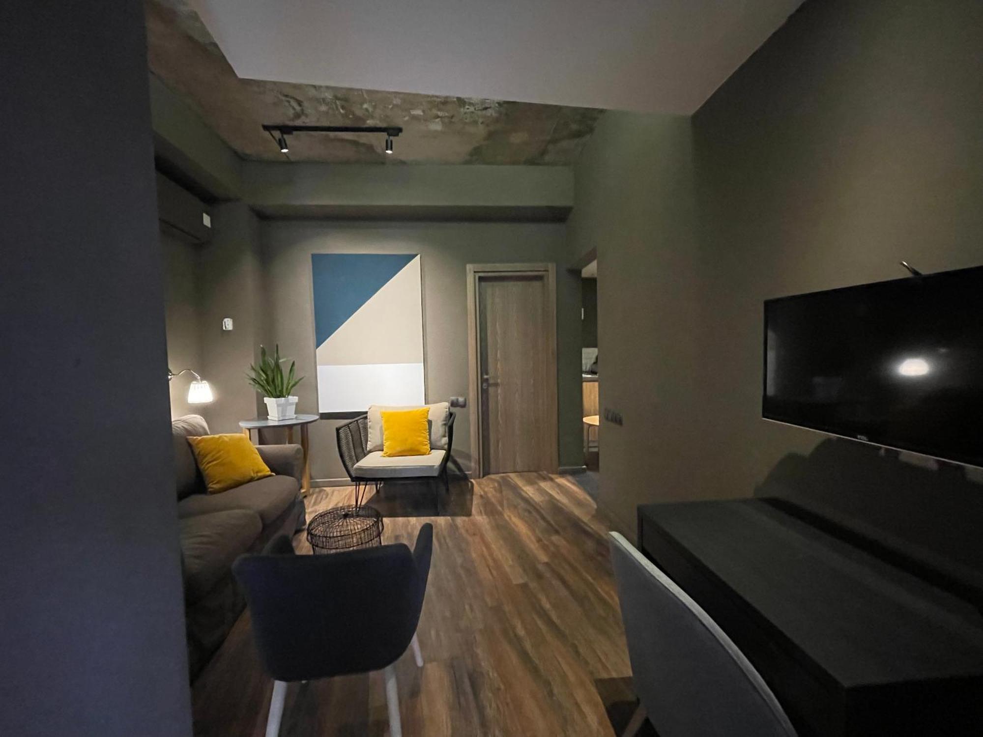 Moma, Contemporary Design At Old Tbilisi. Perfect Location Apartment Exterior foto